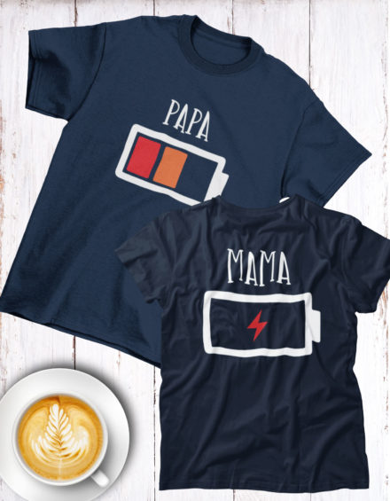 "PAPA BATTERY ALMOST EMPTY/MAMA BATTERY-EMPTY" - Paare Partnerlook ("Eltern") - 2 Tshirts