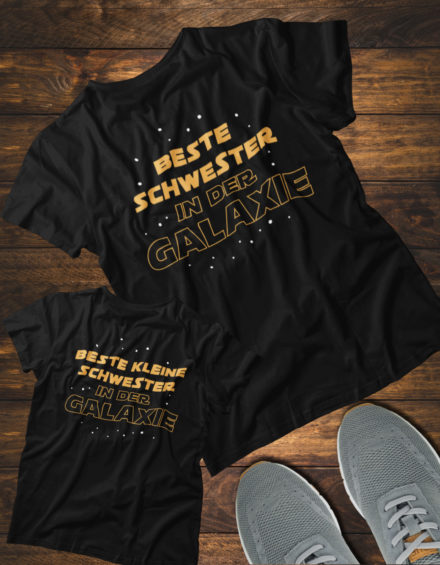"BESTE SCHWESTER IN DER GALAXIE/BESTE KLEINE SCHWESTER IN DER GALAXIE" - Paare Partnerlook ("Schwester&Schwester") - 2 Tshirts